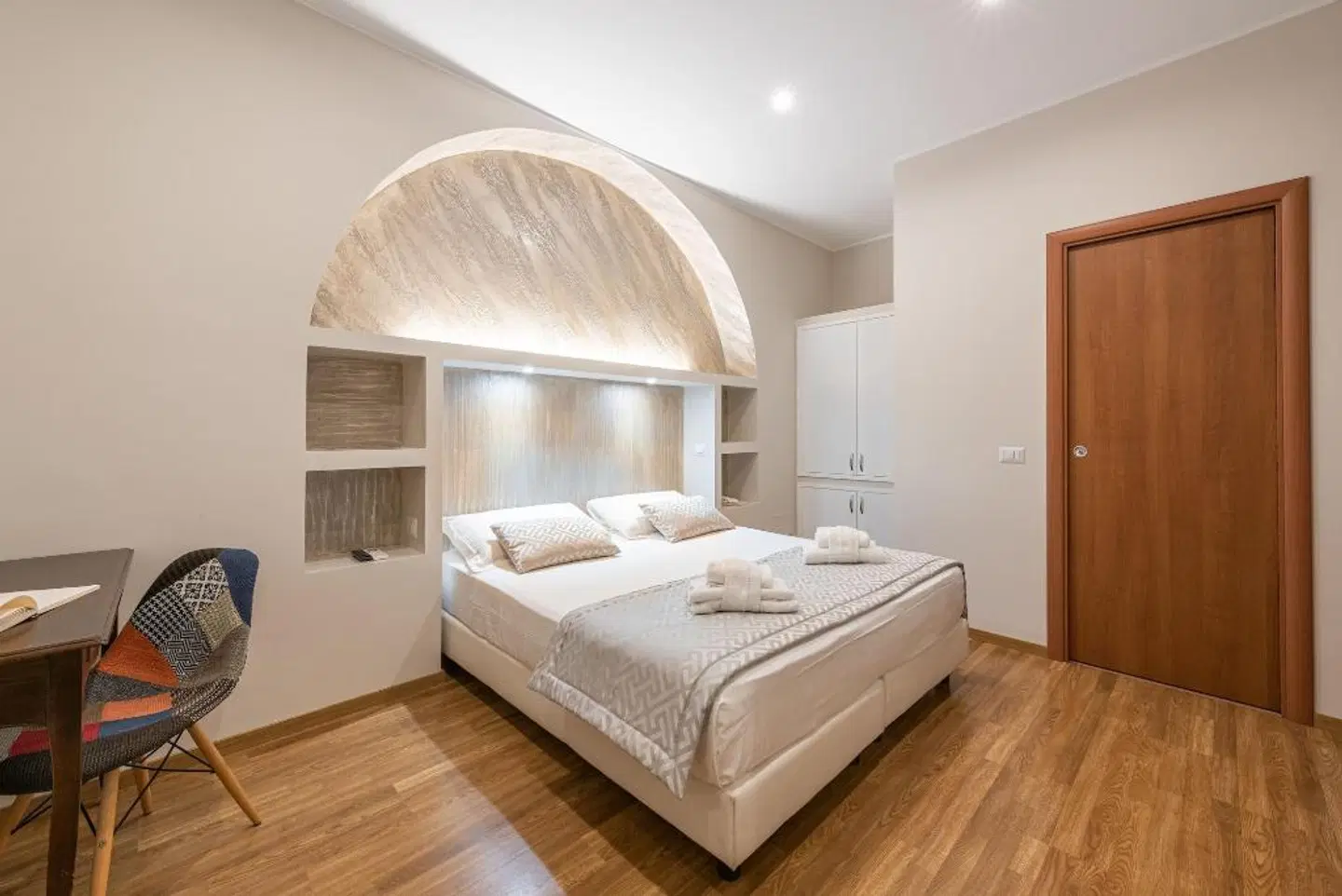 Top Floor Colosseo Guesthouse ROOM_EXAMPLE