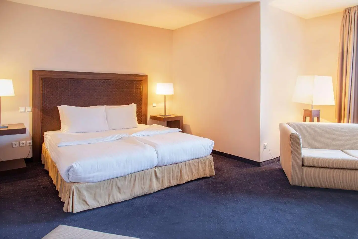 Metropolitan Hotel ROOM_EXAMPLE