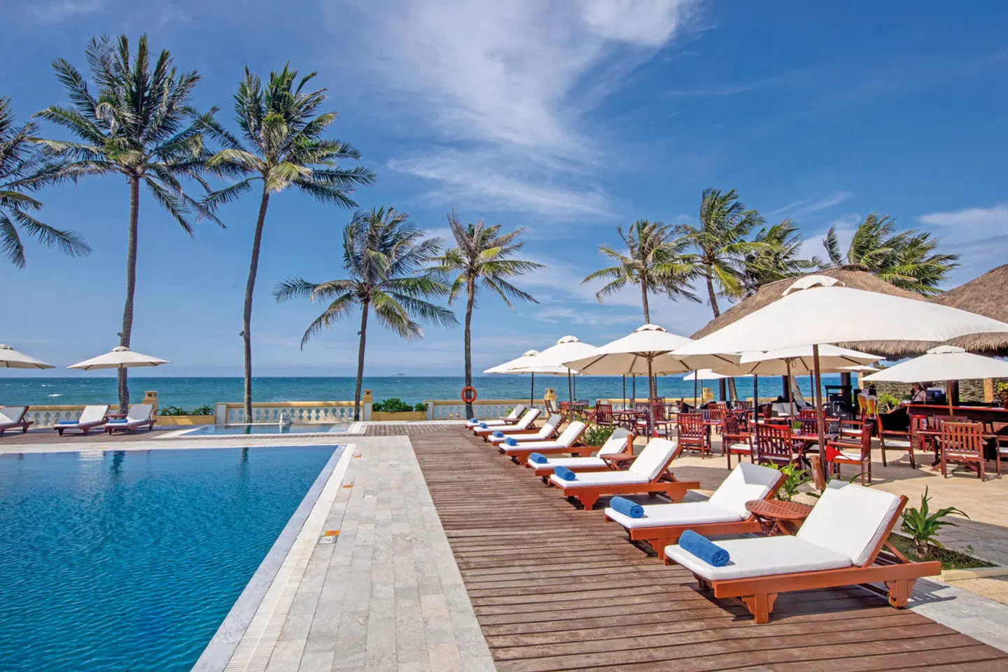 Victoria Hoi An Beach Resort & Spa OUTDOOR_POOL