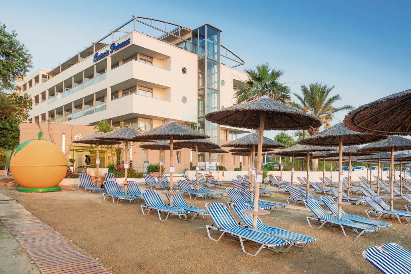 Corissia Princess OUTDOOR_POOL