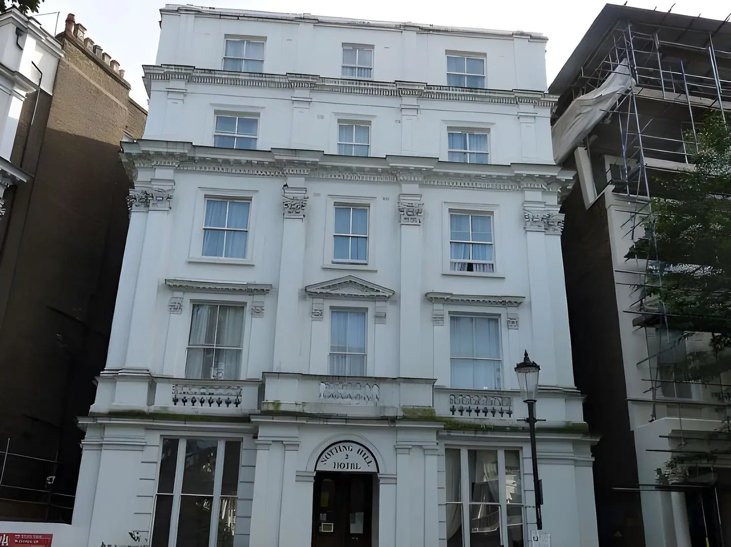 Notting Hill Gate EXTERIOR