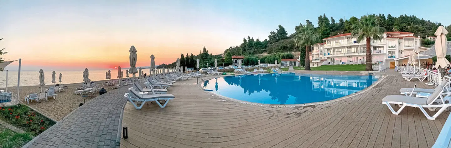 Acrotel Lily Ann Boutique OUTDOOR_POOL