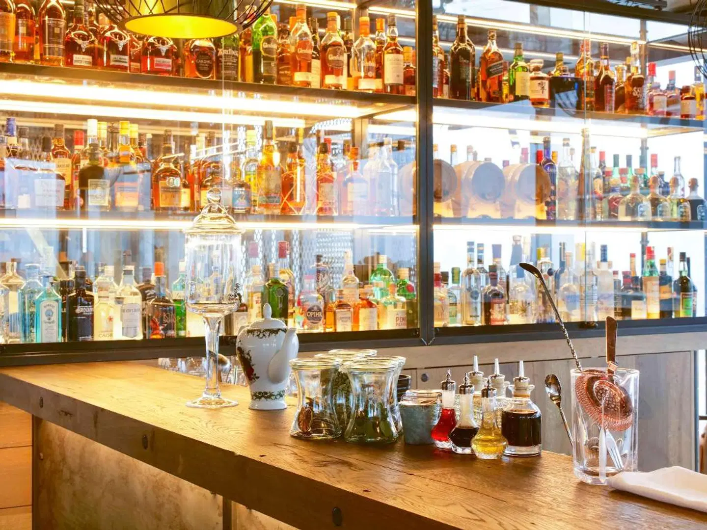 Novotel London Canary Wharf Bar