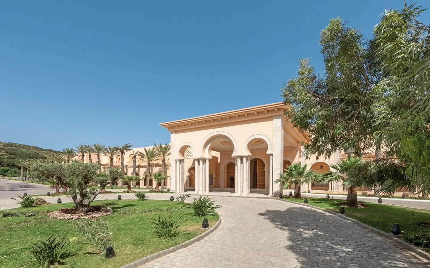 Royal Tulip Korbous Bay Thalasso & Springs EXTERIOR