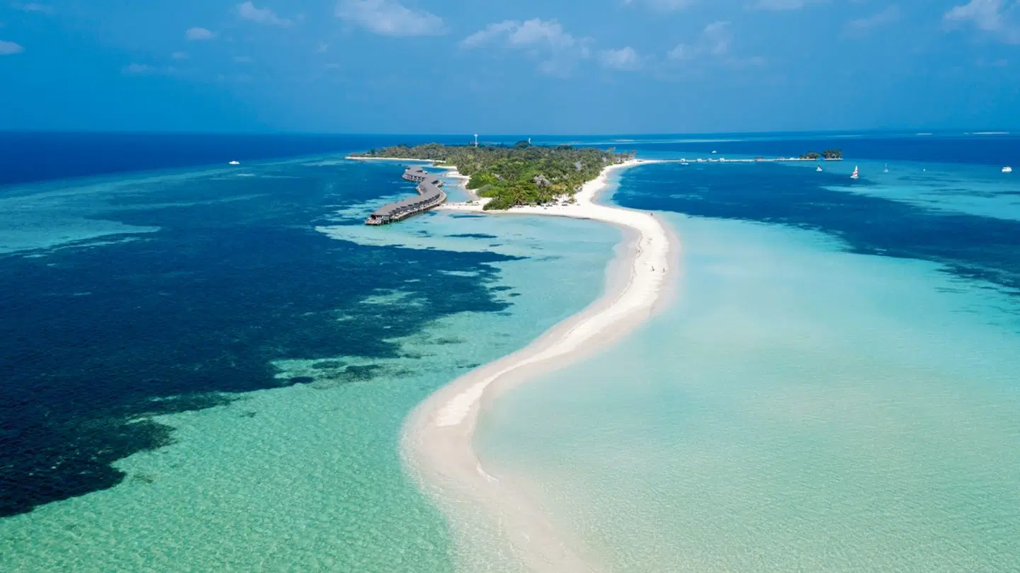 Kuredu Island Resort & Spa LANDSCAPE