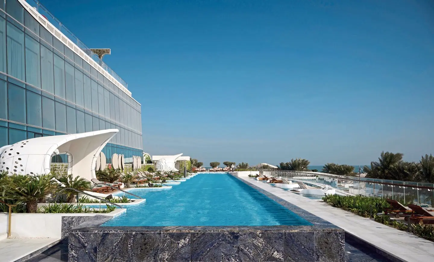 Raffles Doha OUTDOOR_POOL