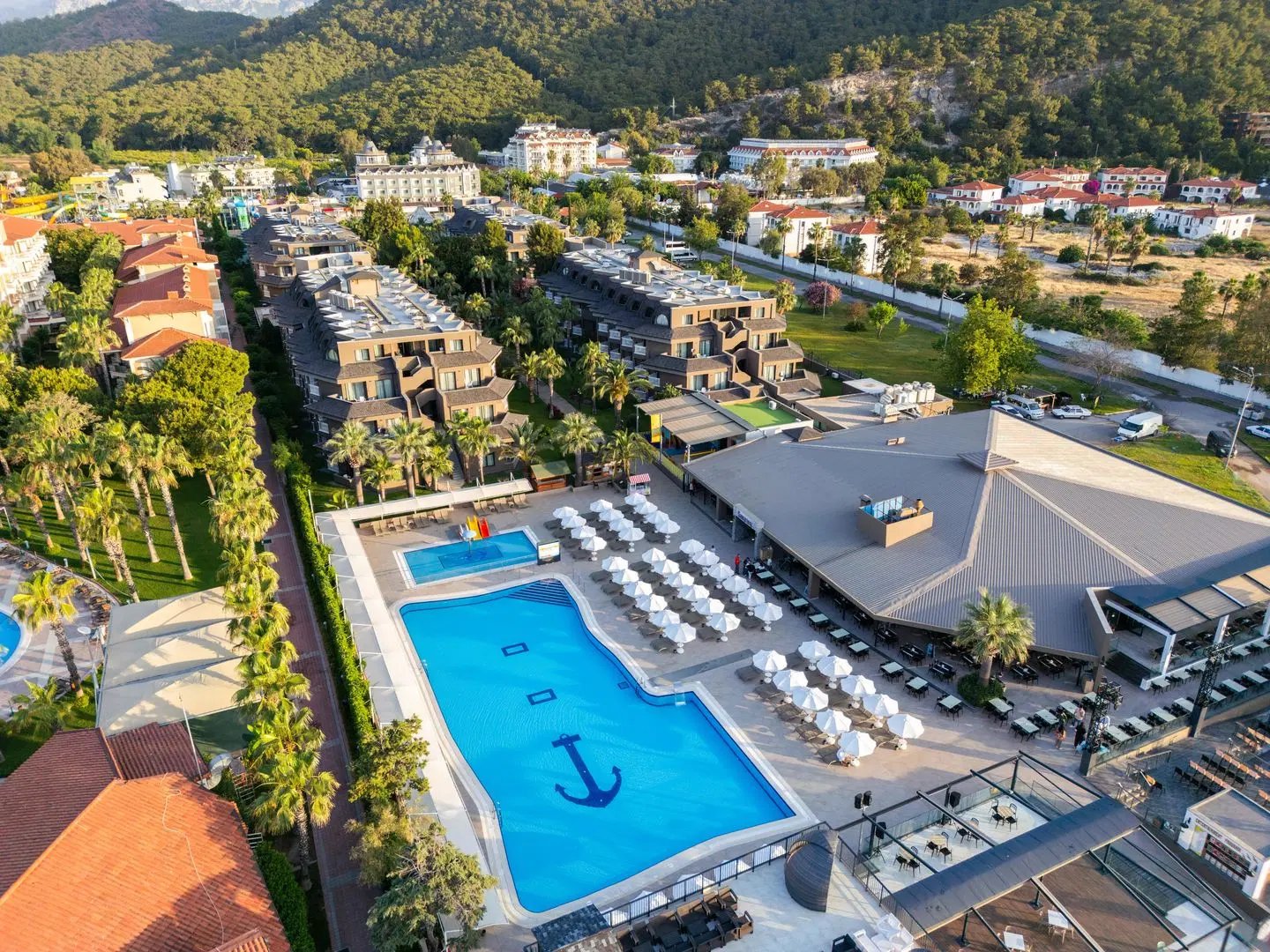 Sailor's Beach Club OUTDOOR_POOL