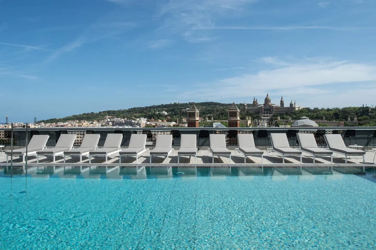 Catalonia Barcelona Plaza OUTDOOR_POOL