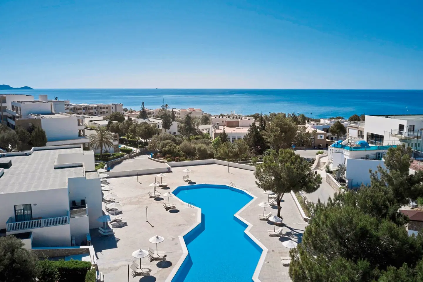 Kiotari Miraluna OUTDOOR_POOL