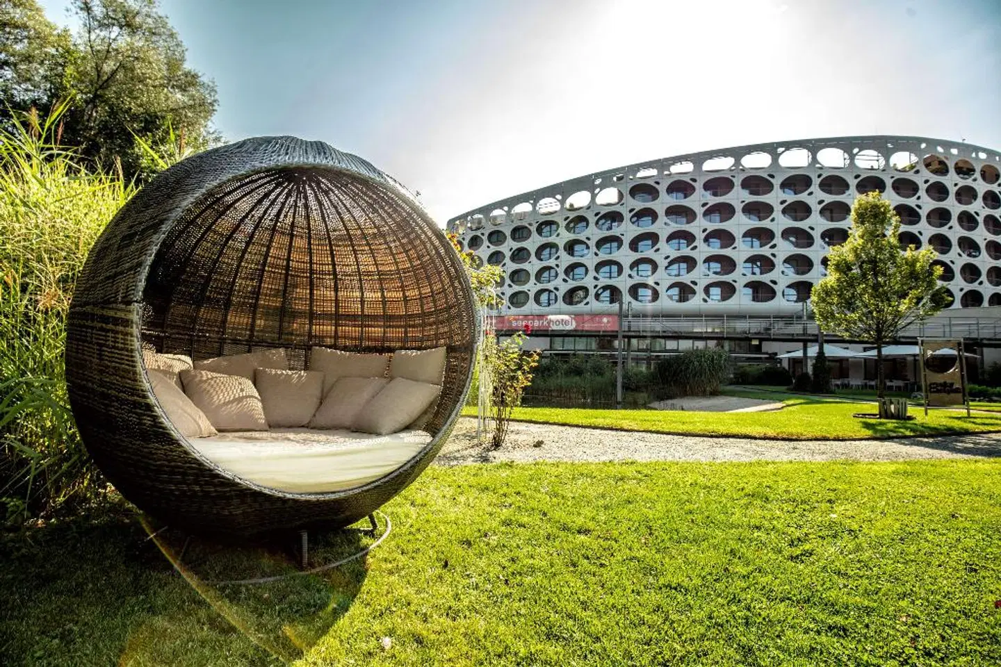 Das Seepark Wörthersee Resort Garten