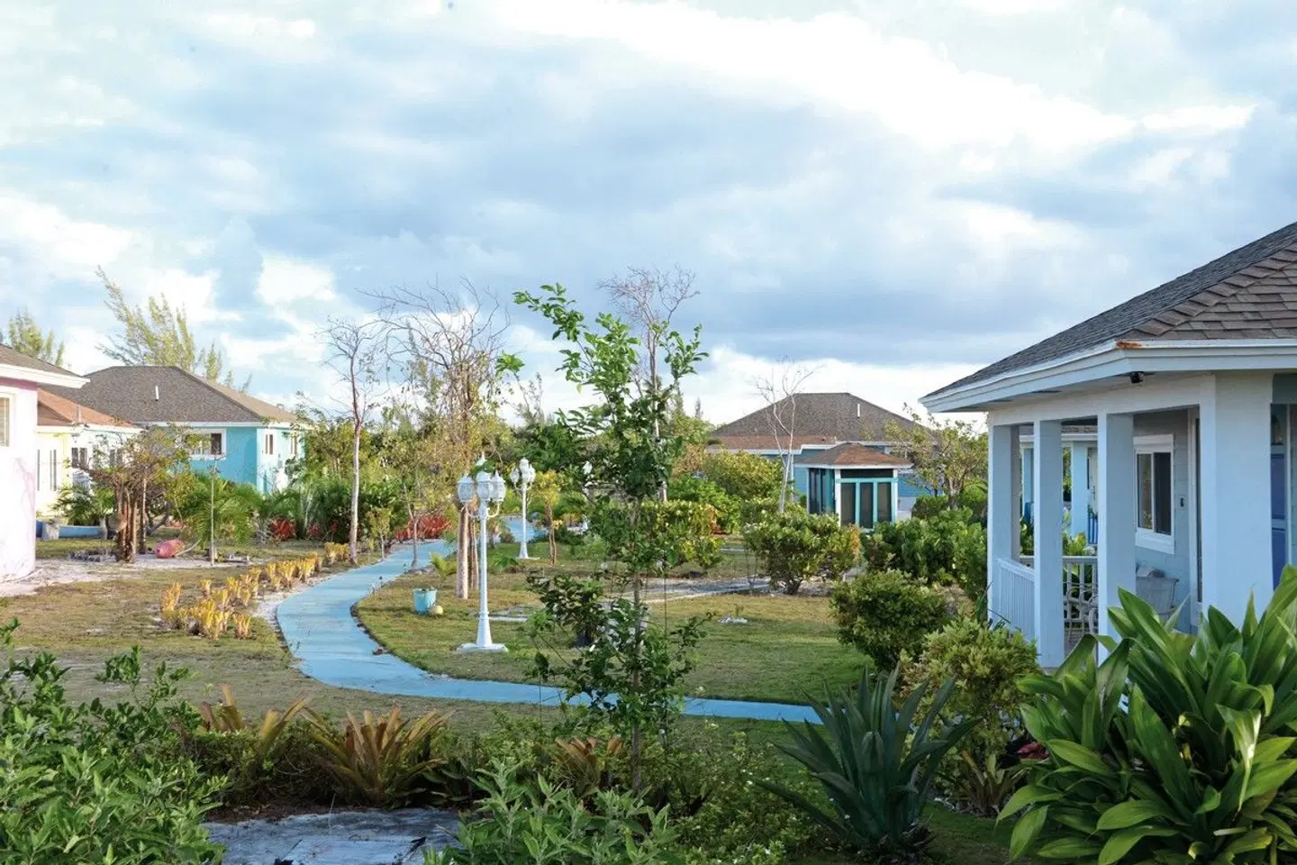 Rollezz Villas Beach Resort Garten