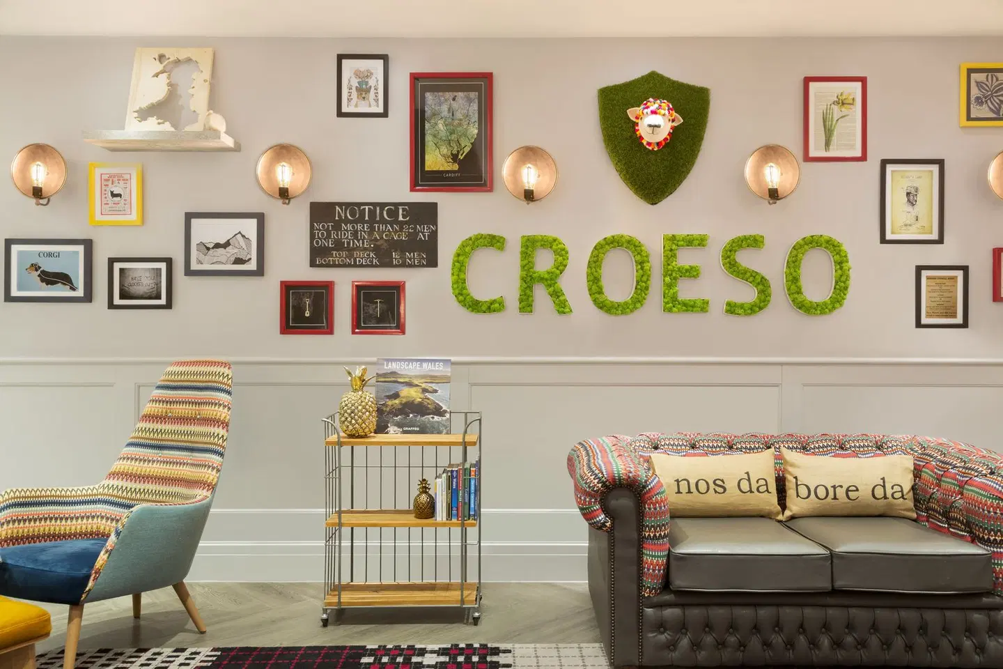 Hotel Indigo Cardiff LOUNGE_LOBBY