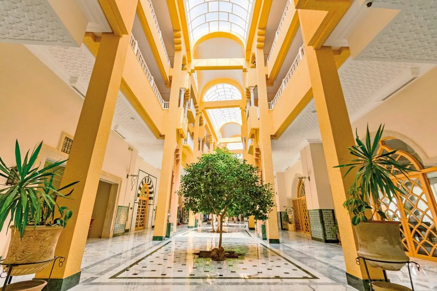 Royal Garden Palace LOUNGE_LOBBY