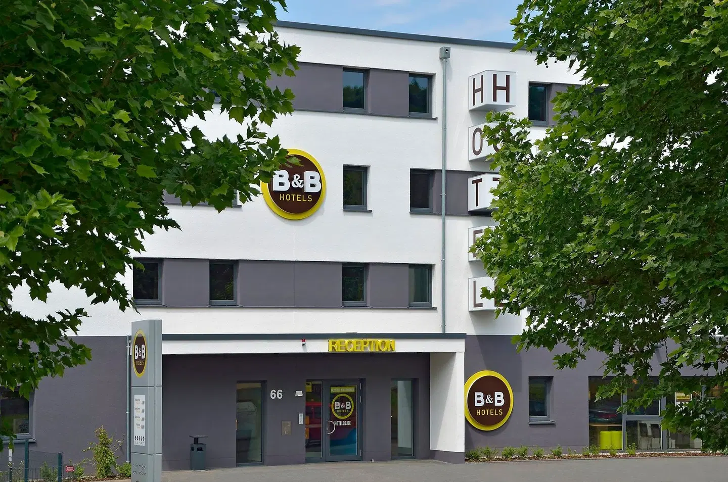 B&B Hotel Trier EXTERIOR