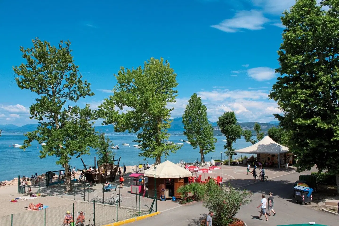 Camping Cisano & San Vito Terrasse