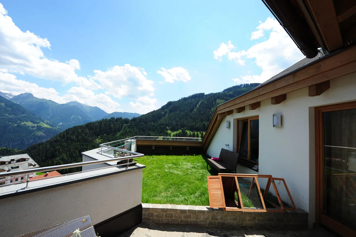 Amadeus-Micheluzzi Terrasse