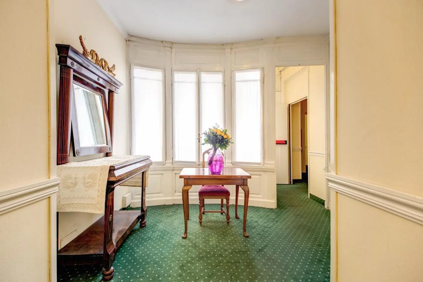 St. Moritz ROOM_EXAMPLE