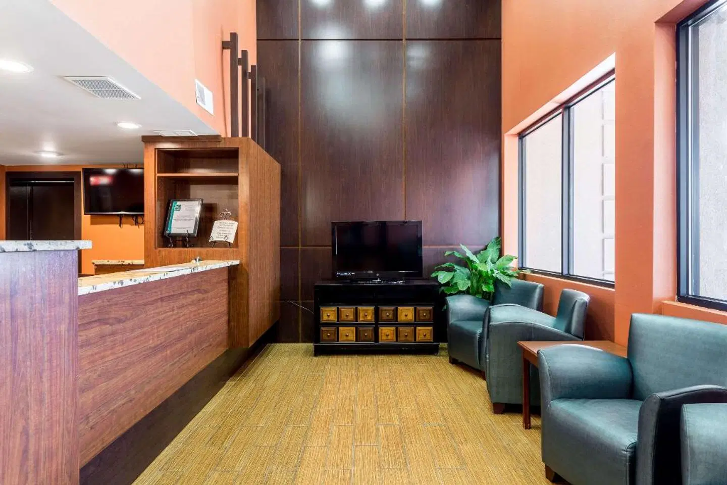 Ramada Nashville Stadium ROOM_EXAMPLE