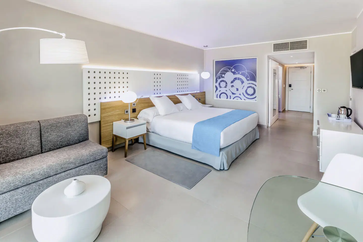 Meliá Internacional ROOM_EXAMPLE