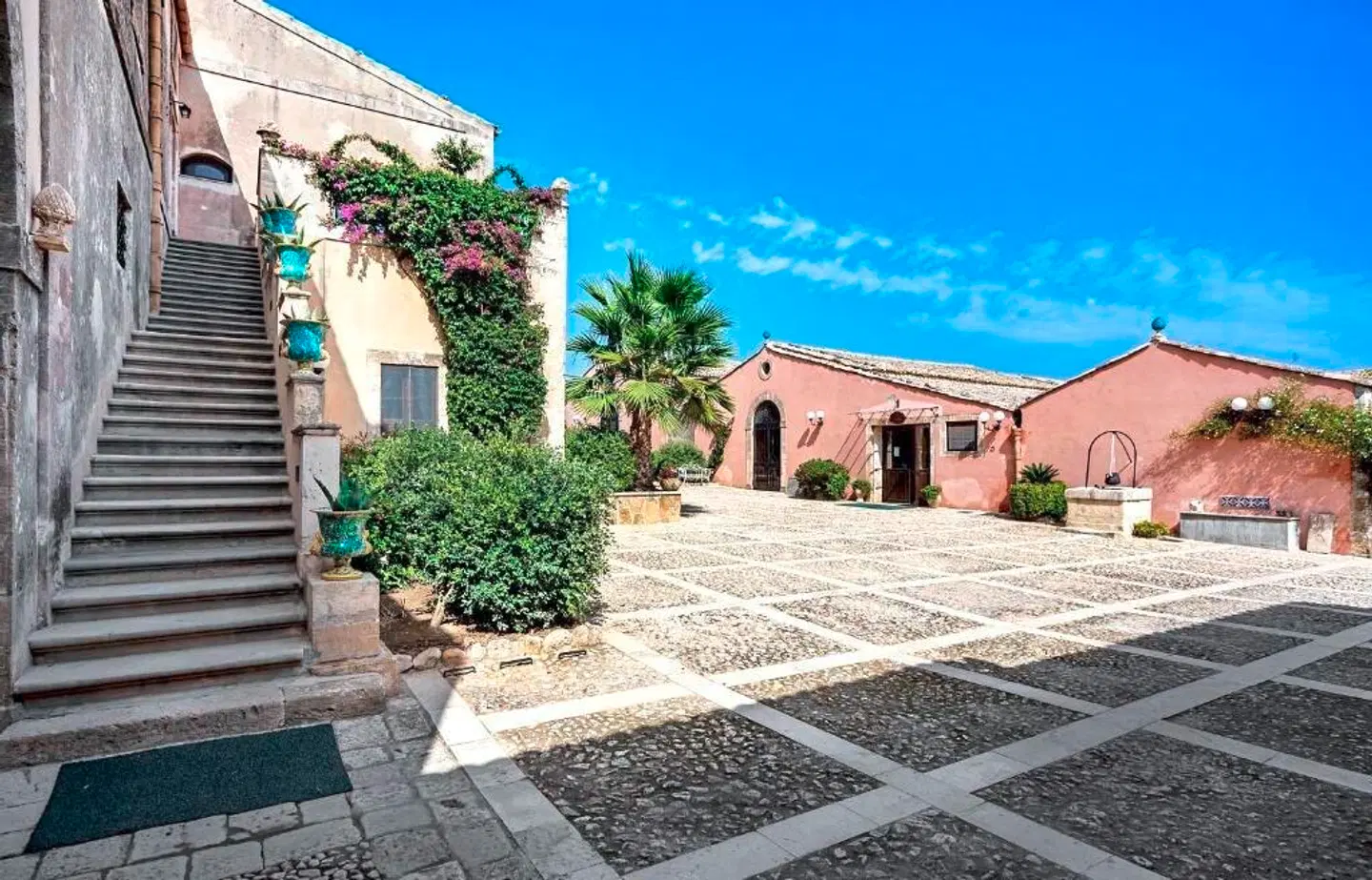 Villa Giulia EXTERIOR