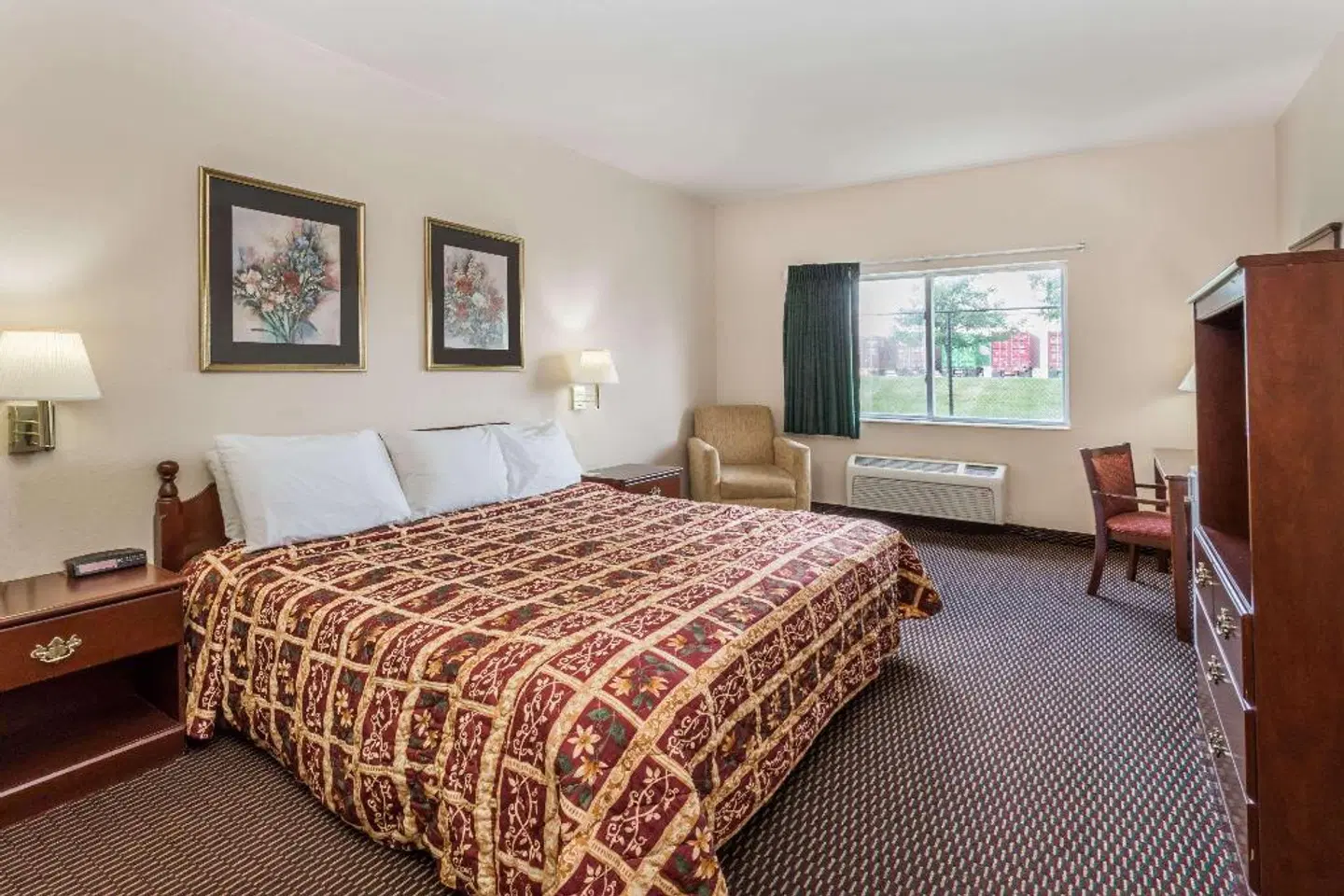 Days Inn & Suites by Wyndham of Morris ROOM_EXAMPLE