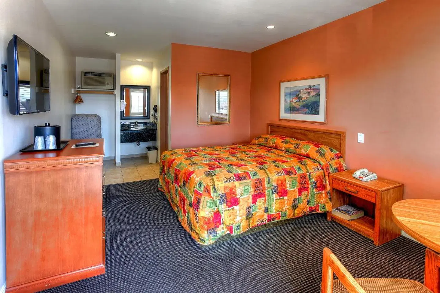 Dunes Inn - Sunset ROOM_EXAMPLE