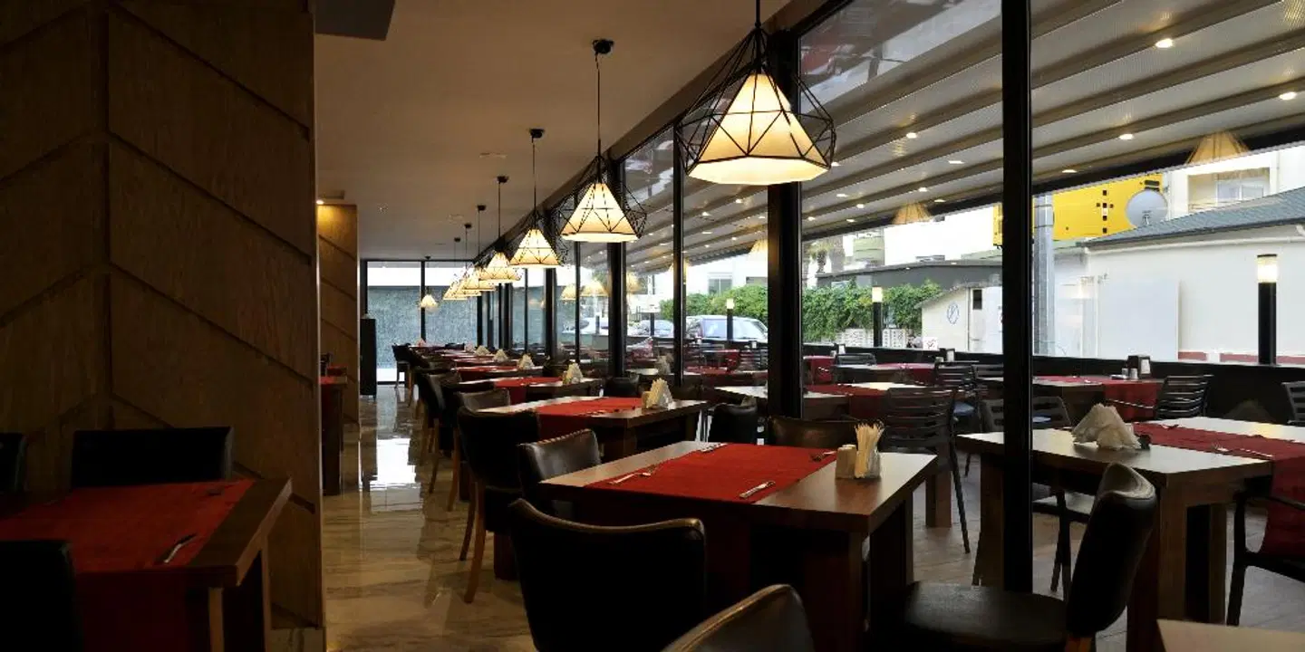 Oba Star Hotel Restaurant