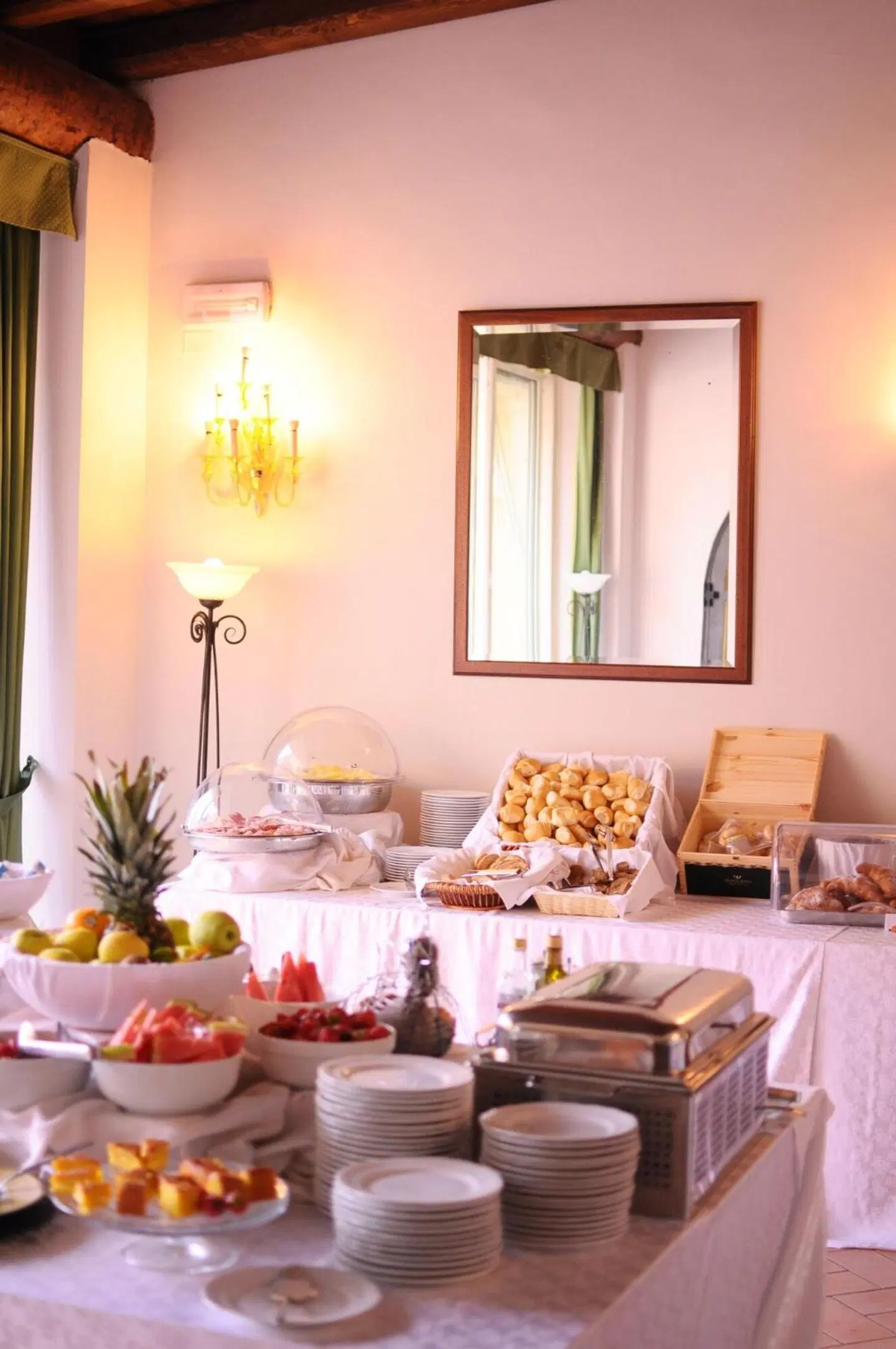 Villa Cariola ROOM_EXAMPLE