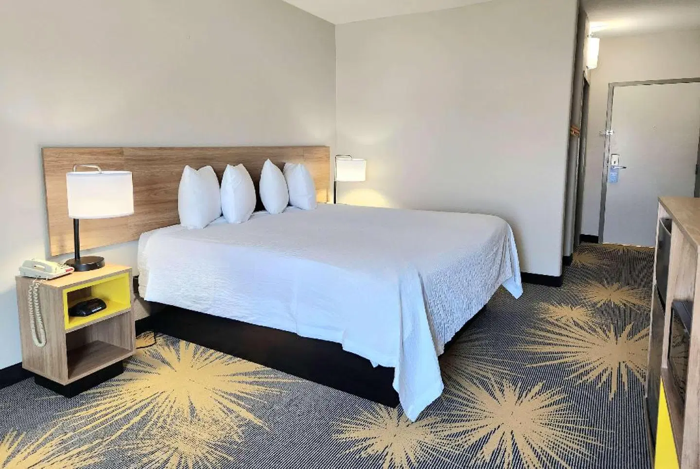 Days Inn by Wyndham LaPlace- New Orleans ROOM_EXAMPLE