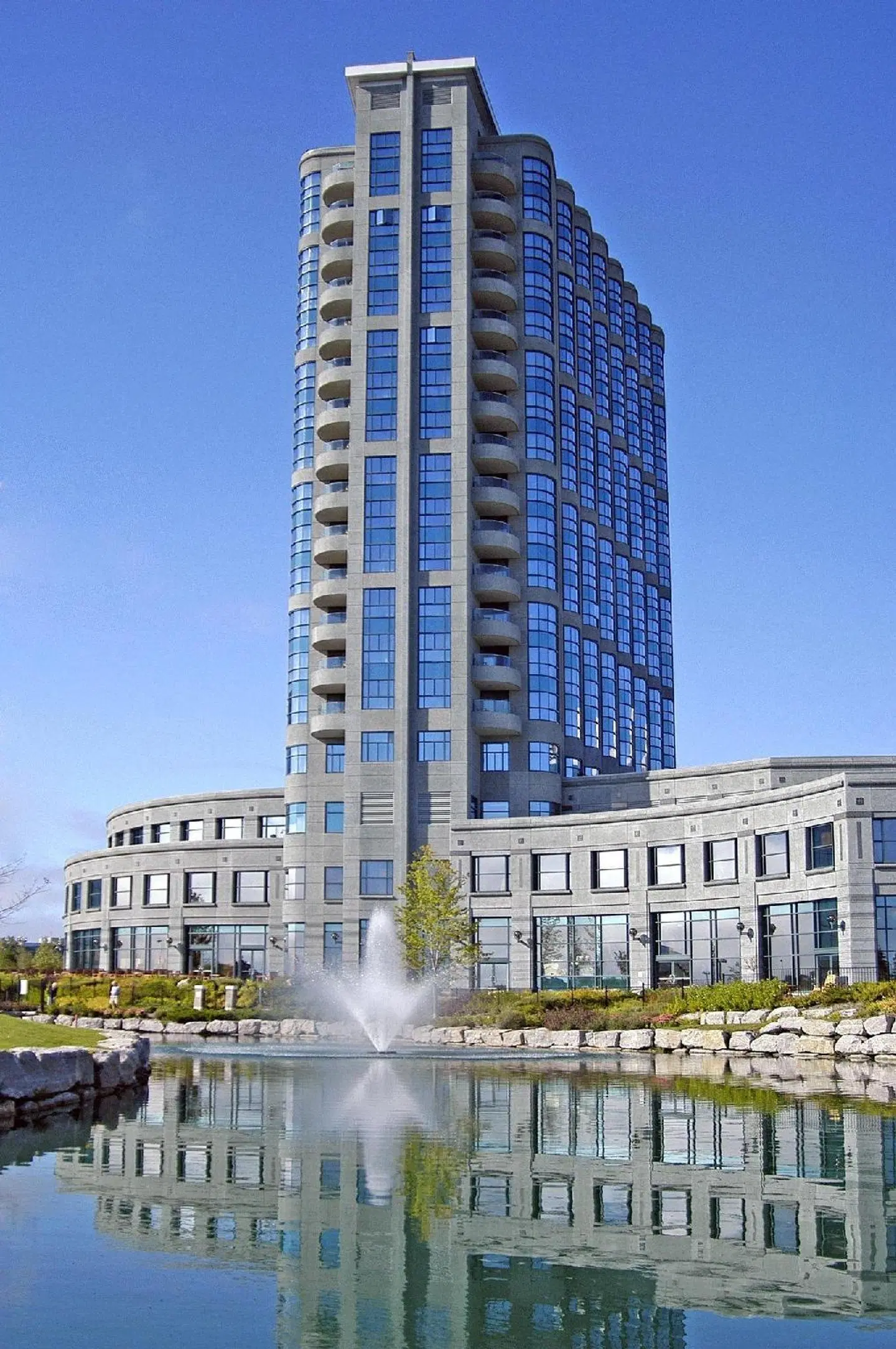 Brookstreet Hotel - Ottawa West- Kanata EXTERIOR