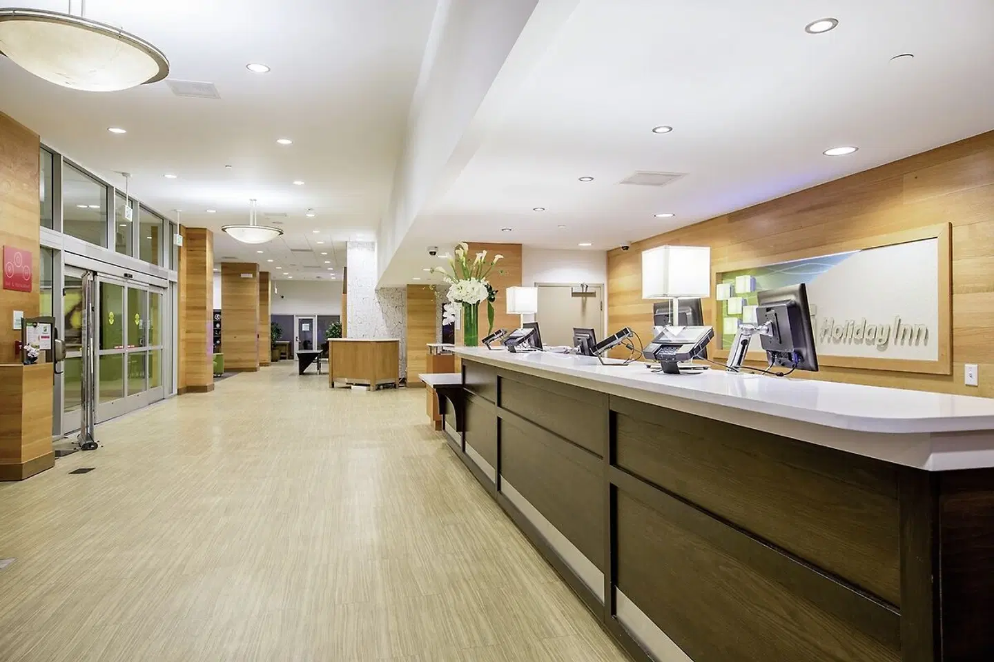 Holiday Inn Golden Gateway, an IHG Hotel Bar