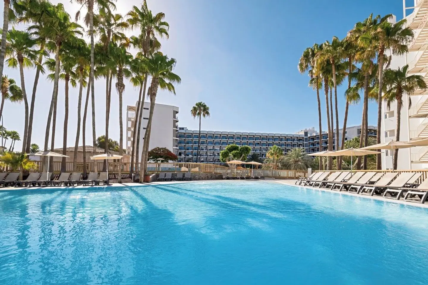 Barceló Margaritas OUTDOOR_POOL