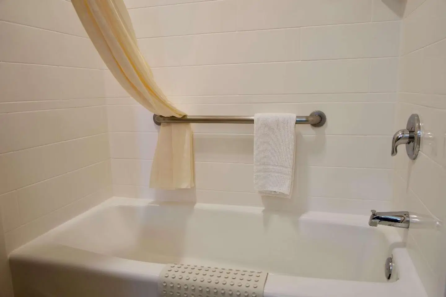 Best Western China Lake Inn HEALTH_BEAUTY