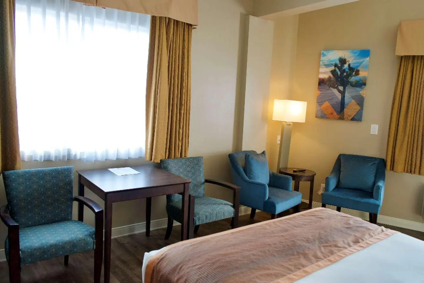 Best Western China Lake Inn ROOM_EXAMPLE