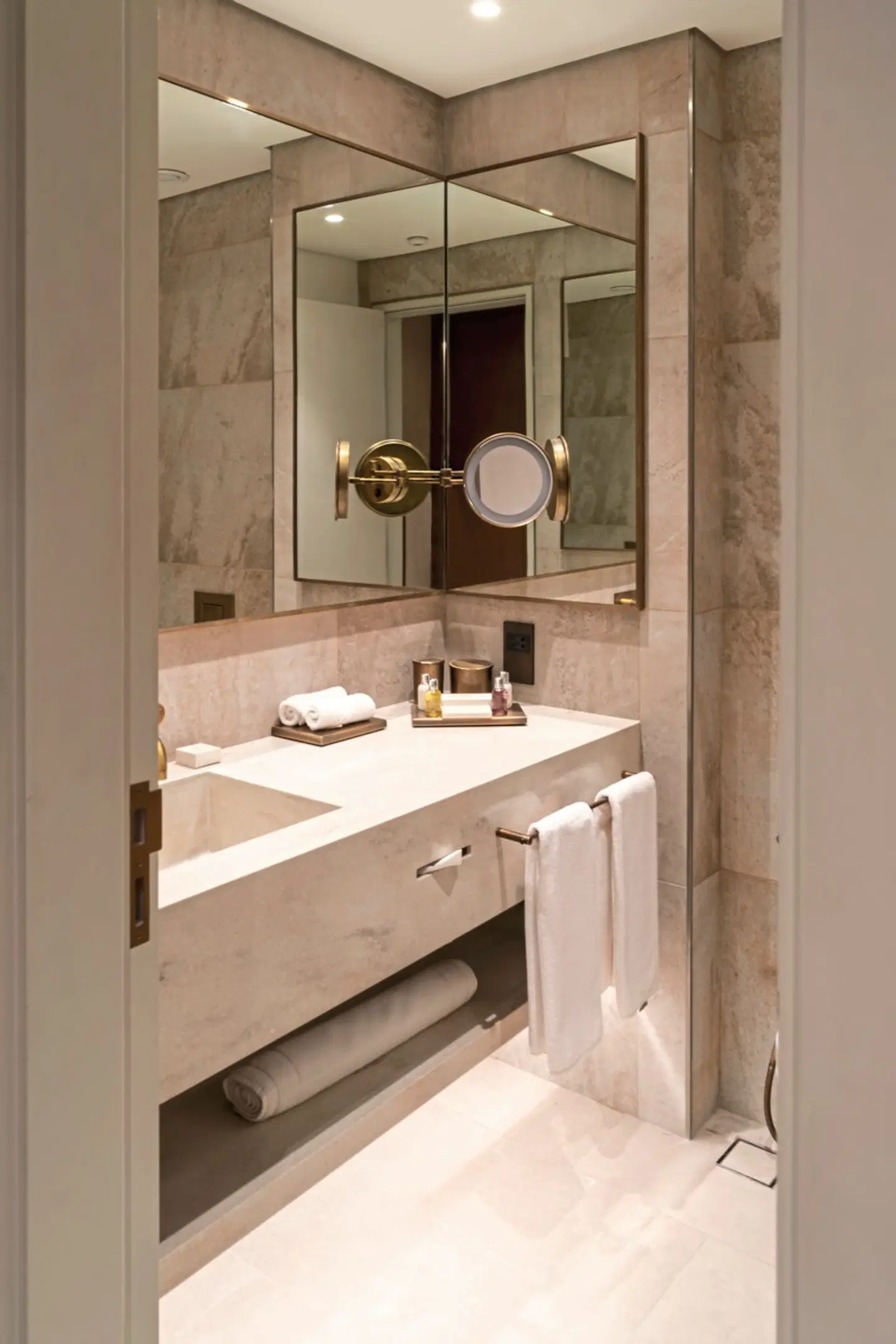 Erth Abu Dhabi Badezimmer