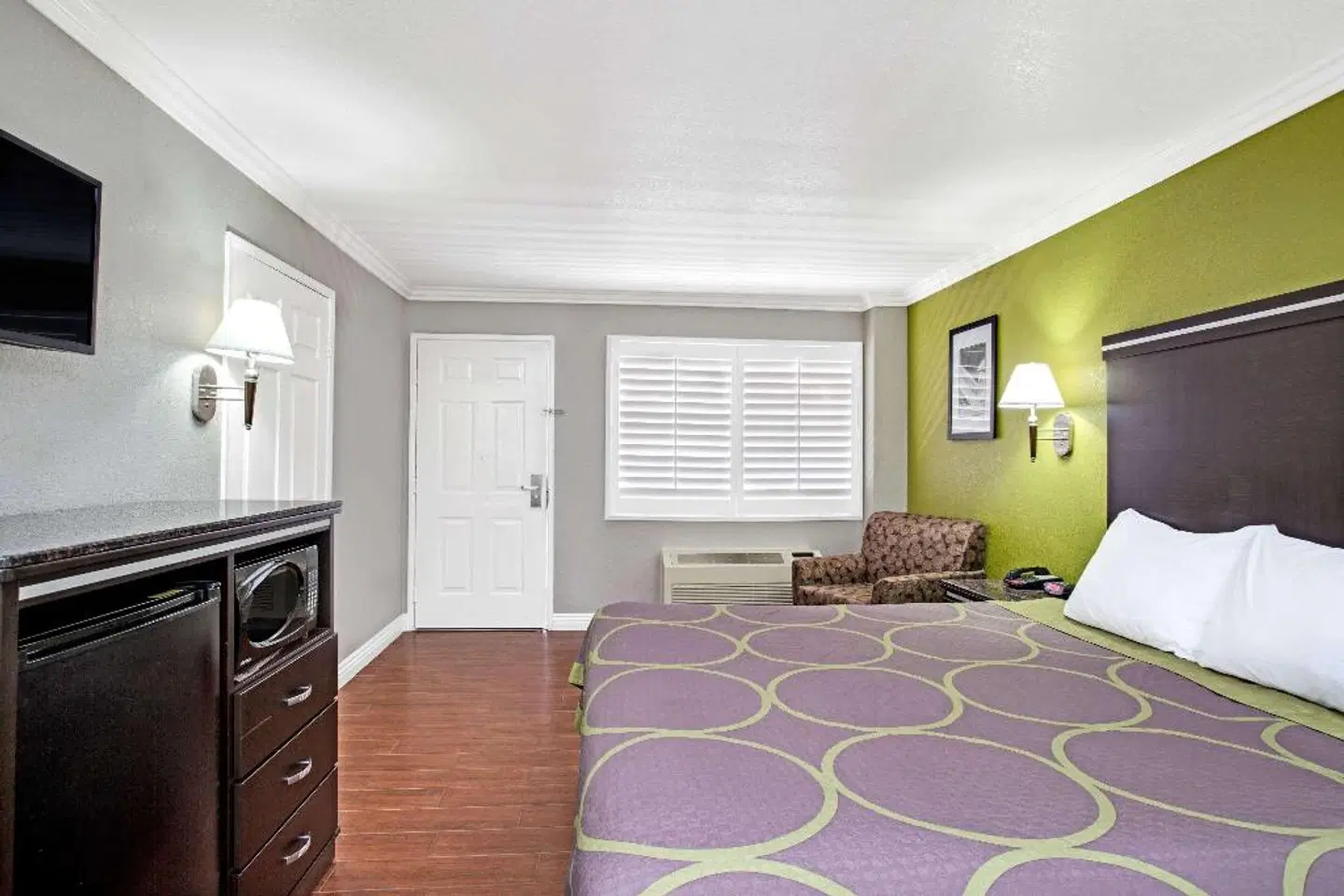 Super 8 by Wyndham Inglewood/LAX/LA Airport ROOM_EXAMPLE