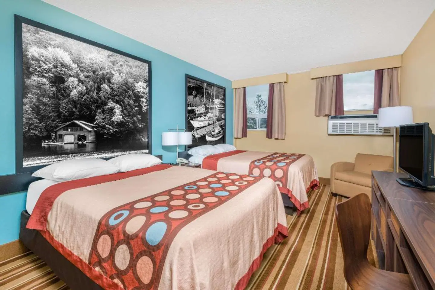 Super 8 by Wyndham Thunder Bay ROOM_EXAMPLE