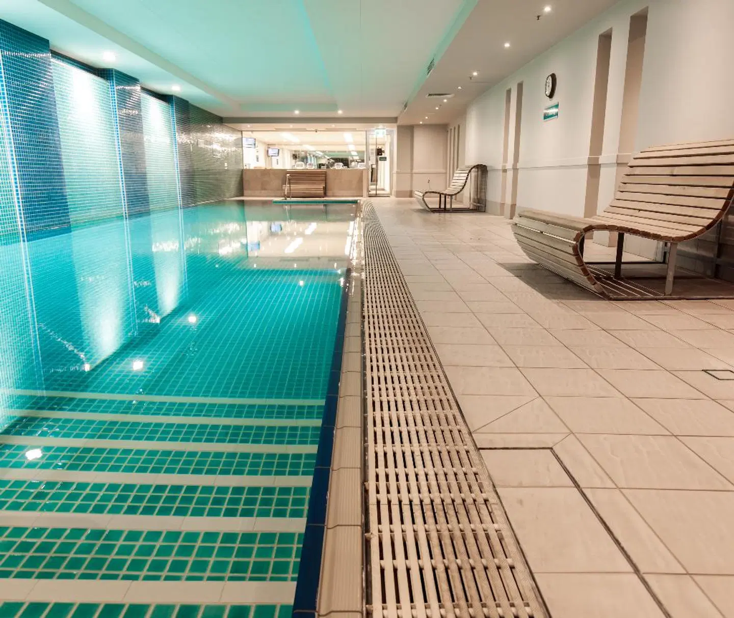 Oaks Glenelg Plaza Pier Suites Hallenbad