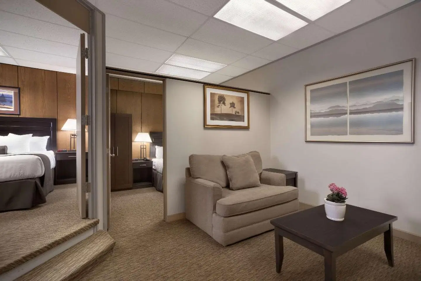 Days Inns & Suites Sault Ste. Marie LOUNGE_LOBBY