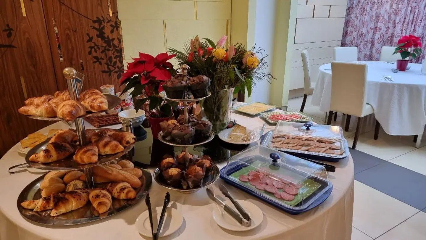 The Park City Grand Plaza Kensington Restaurant