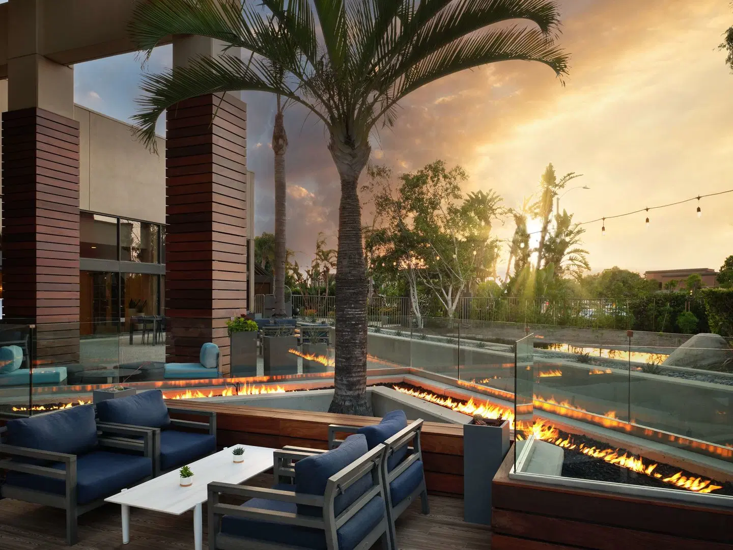 Hotel Fera Anaheim, a DoubleTree by Hilton Terrasse