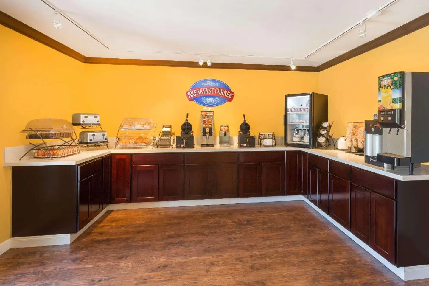 Baymont by Wyndham Modesto Salida Bar