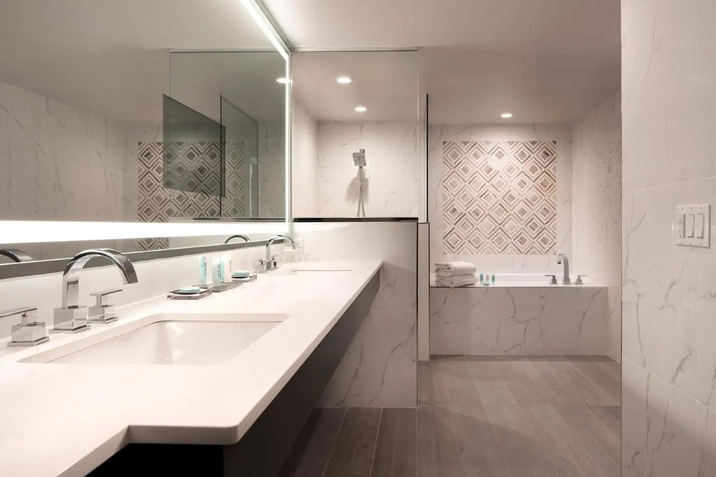 Seattle Airport Marriott Badezimmer