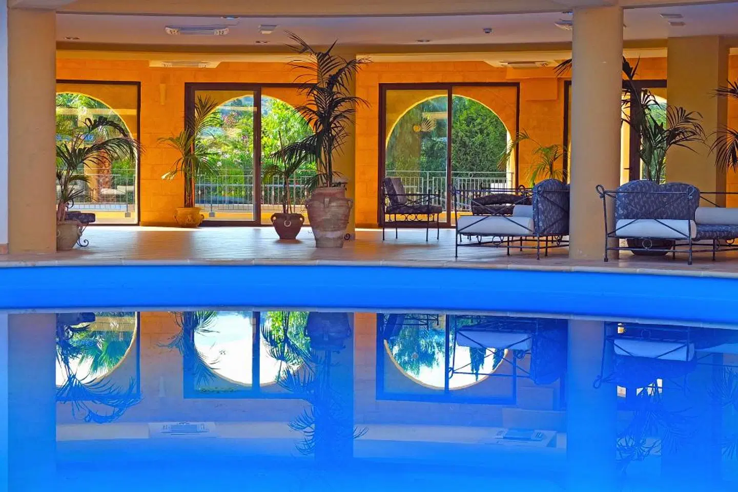 Dolcestate Village Hallenbad