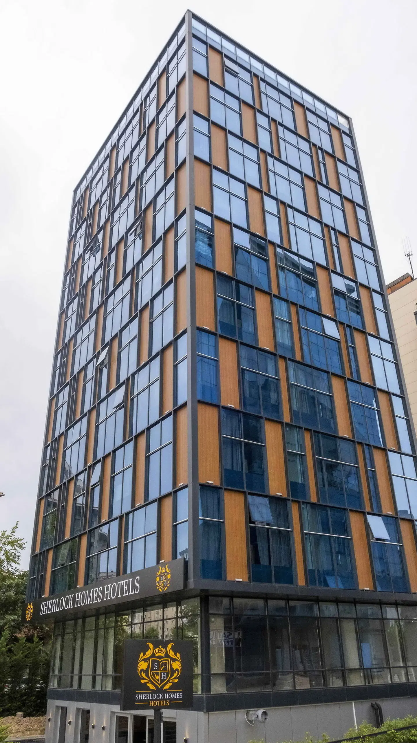 Sherlock Homes Hotels EXTERIOR