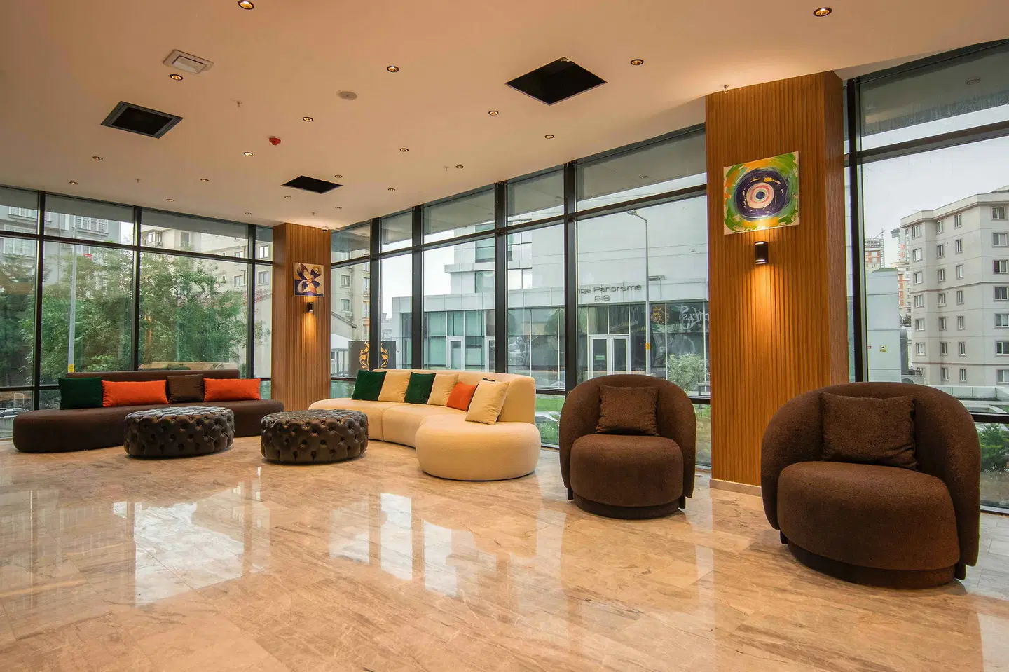 Sherlock Homes Hotels LOUNGE_LOBBY