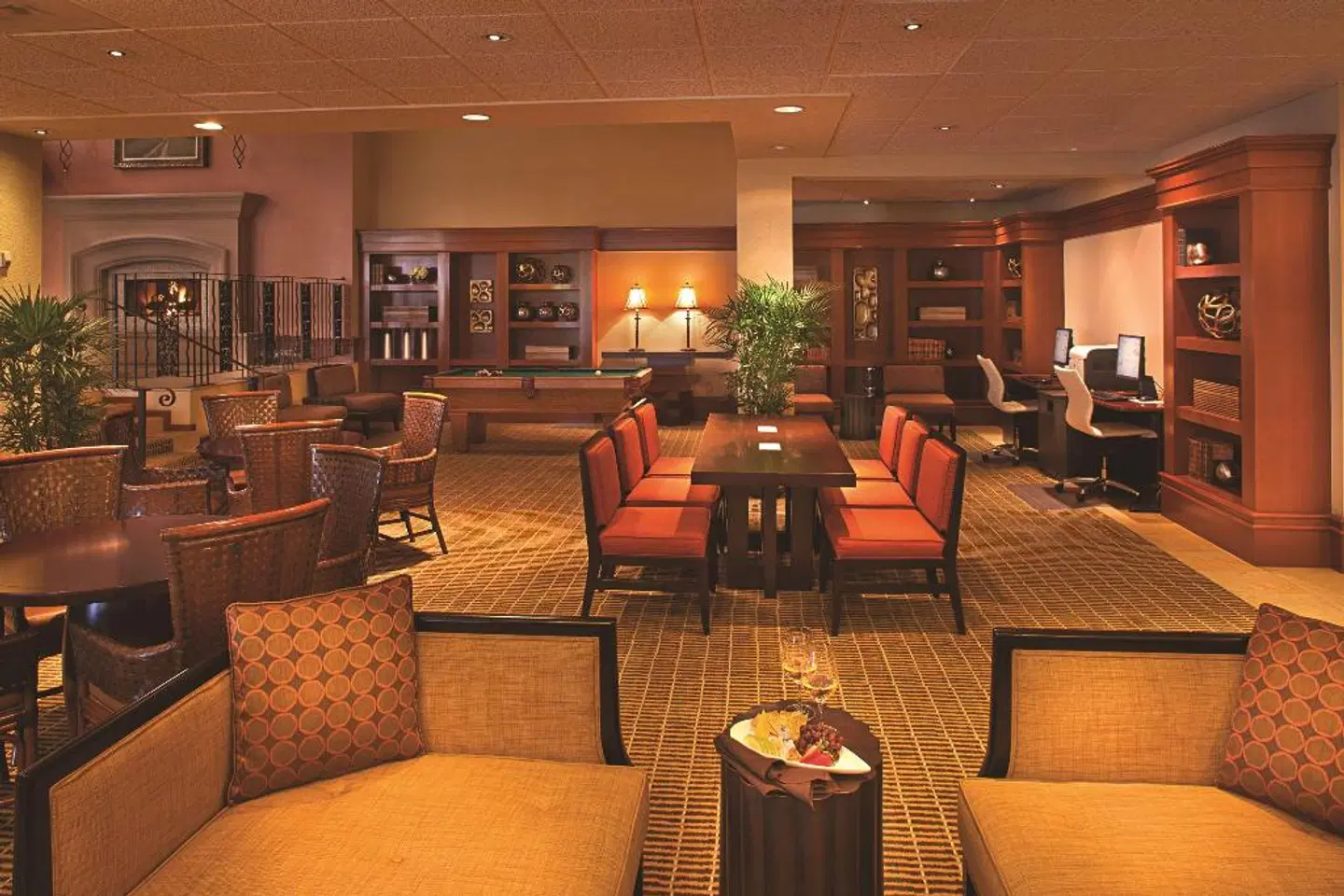 DoubleTree by Hilton Sonoma Wine Country Bar