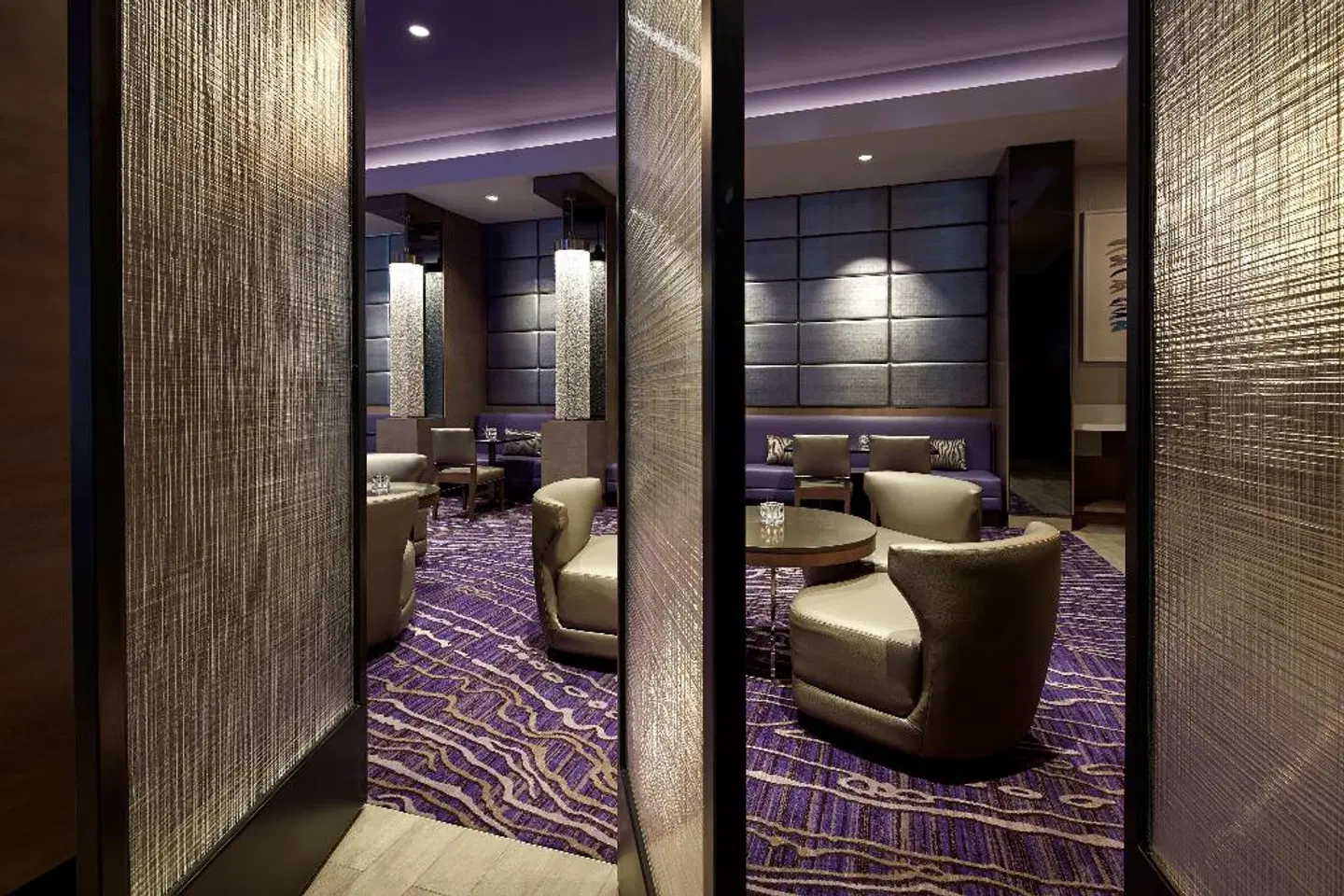 Hilton Long Beach & Executive Meeting Center HEALTH_BEAUTY