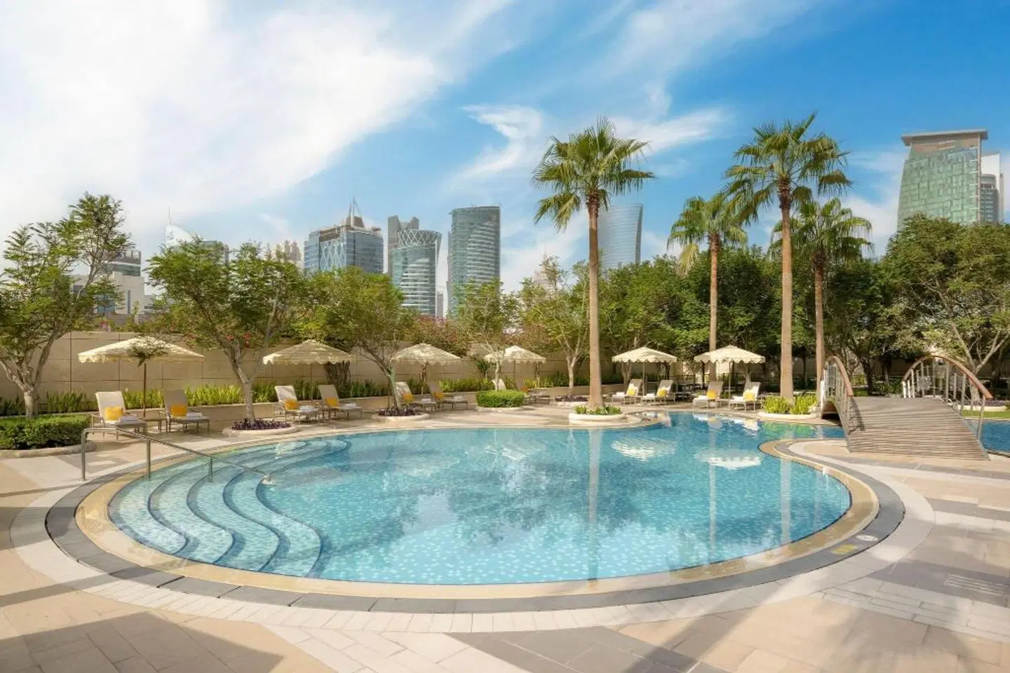 JW Marriott Marquis City Center Doha OUTDOOR_POOL