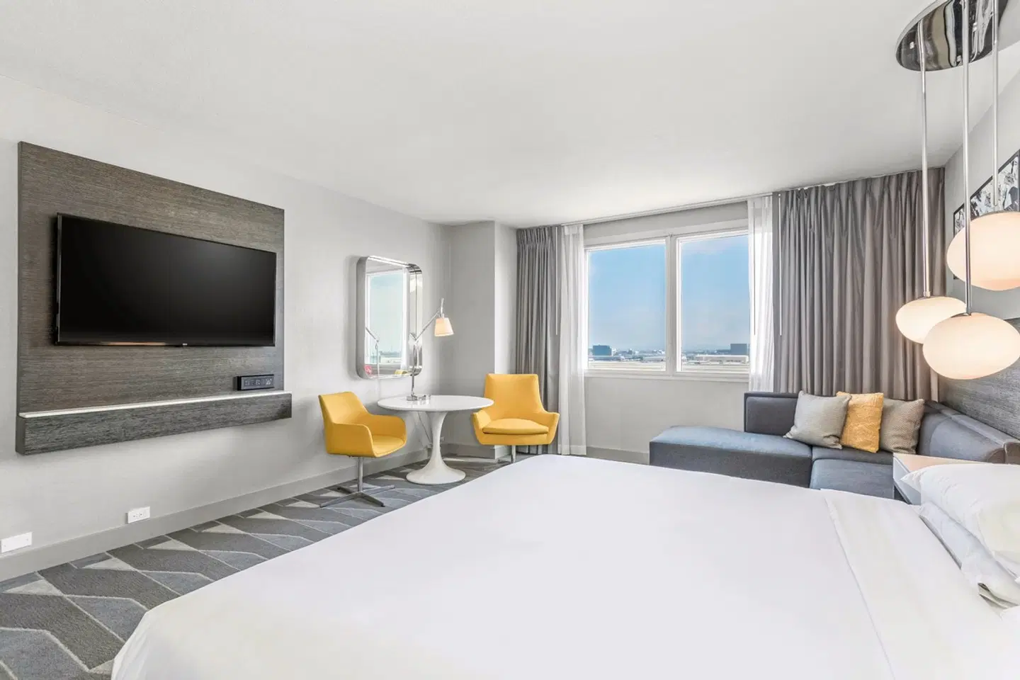 Hyatt Regency Los Angeles International Airport ROOM_EXAMPLE